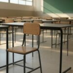 Escola pública vazia em Brasília, simbolizando lei da CLDF que limita mandatos escolares e ameaça estabilidade educacional no DF.