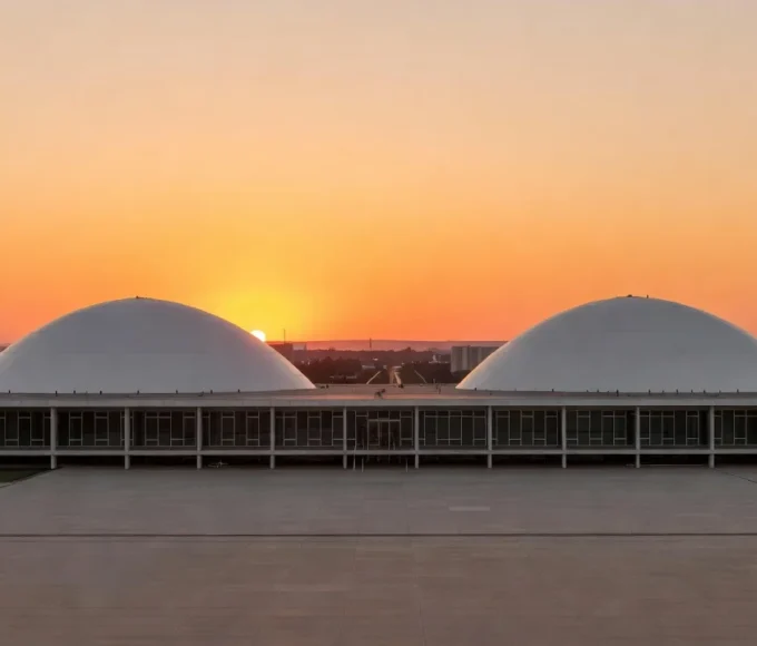 Congresso Nacional em Brasília simbolizando candidatura ao GDF